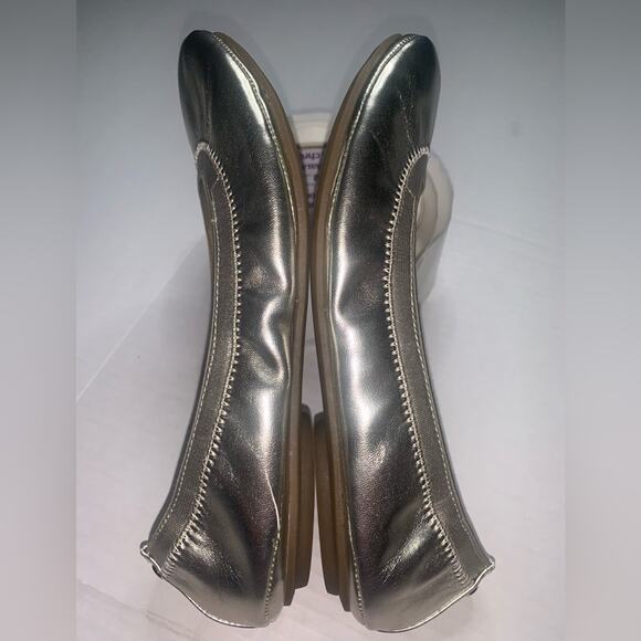 BANDOLINO Ballet Flats. Metallic Gold. Size 6. New without box. - Picture 4 of 14